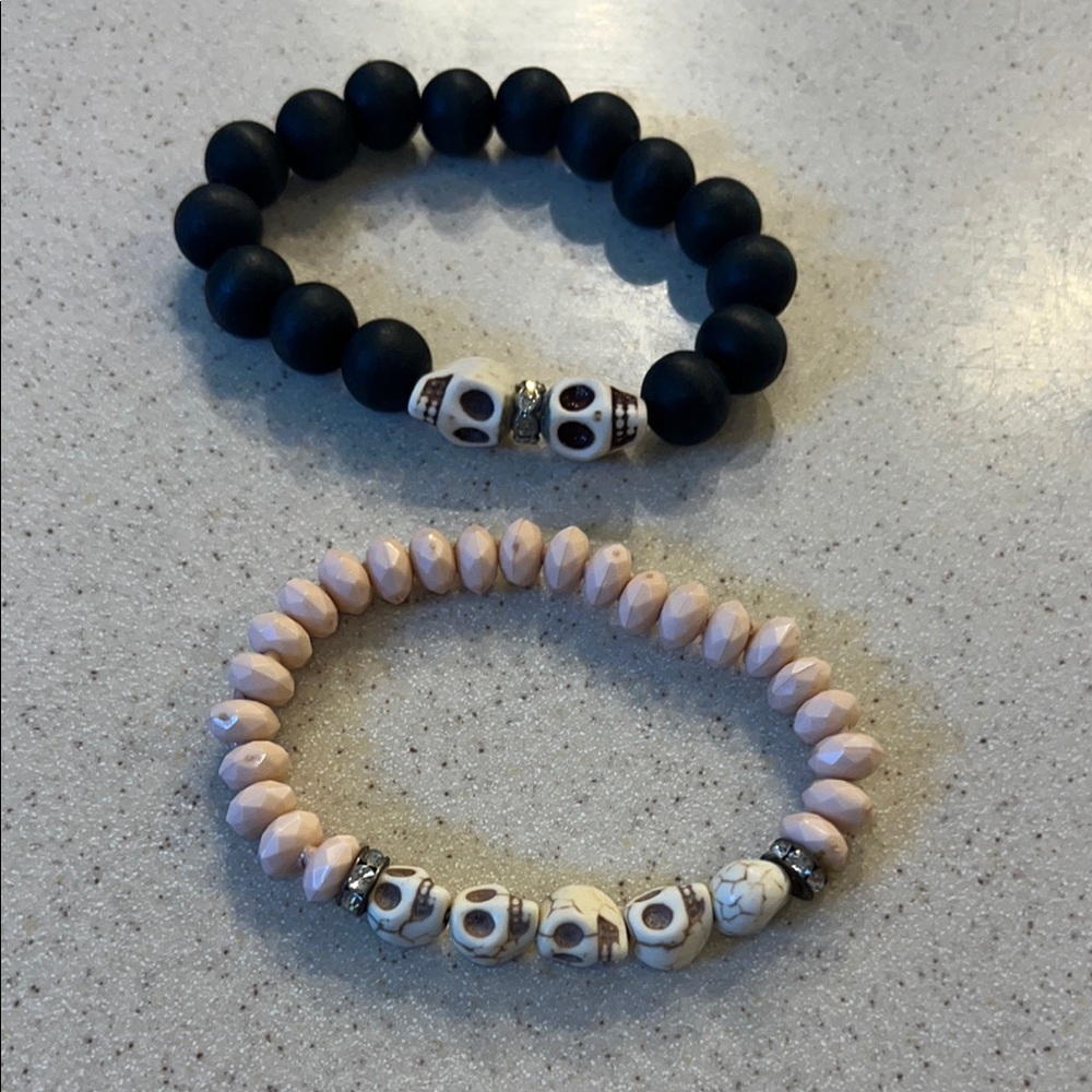 Skull Bead Bracelets Set - Black and Cream